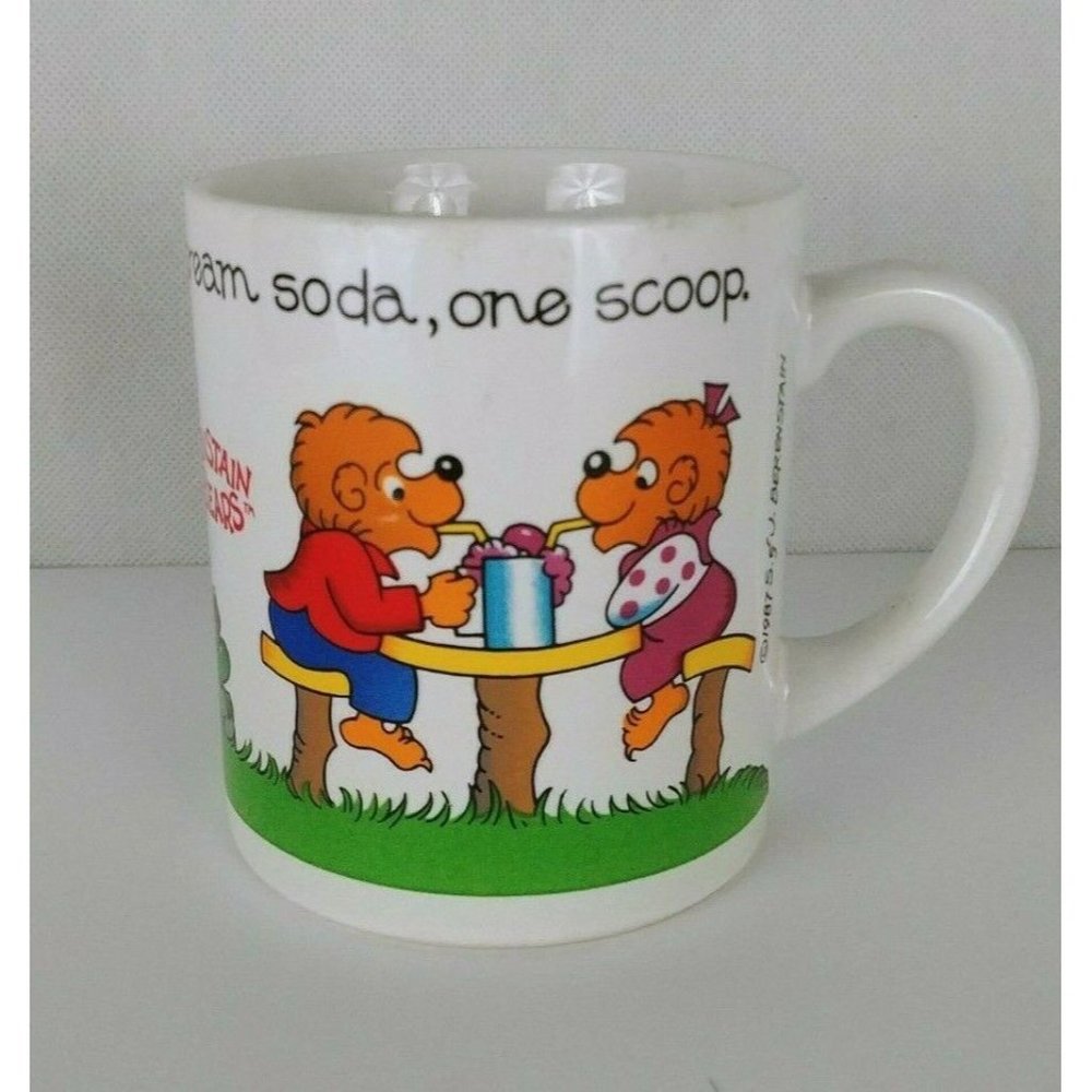 Vintage 1987 The Berenstain Bears Coffee Cup Mug Family Ice Cream Soda